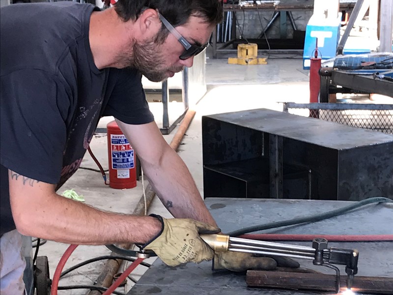 Plate Cutting